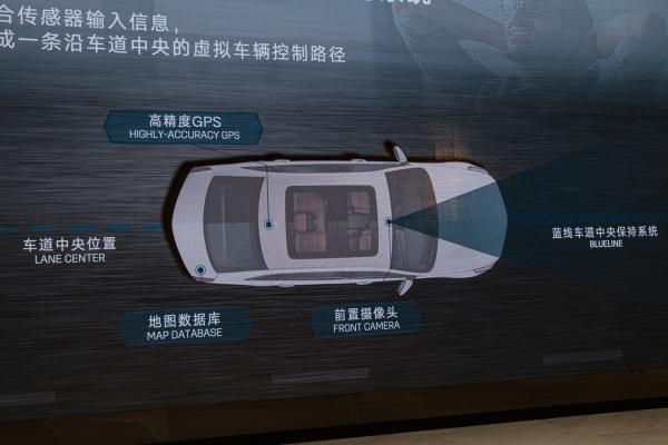 纯电、智能、同步导入，起底通用Ultium平台
