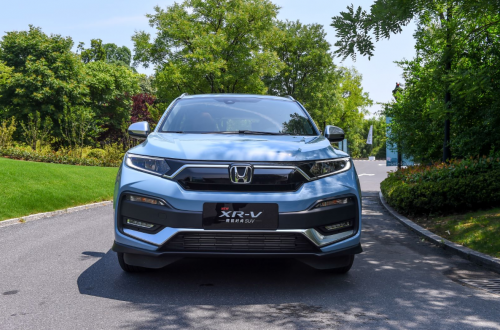 春节购车“好彩头”，这两款小型SUV你选谁？